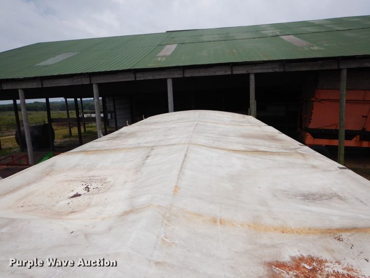 image for item DH2584 1988 GMC Brigadier grain truck