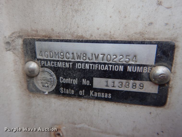 image for item DH2584 1988 GMC Brigadier grain truck