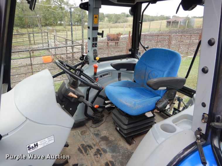 image for item DH2601 2008 New Holland T5060 MFWD tractor