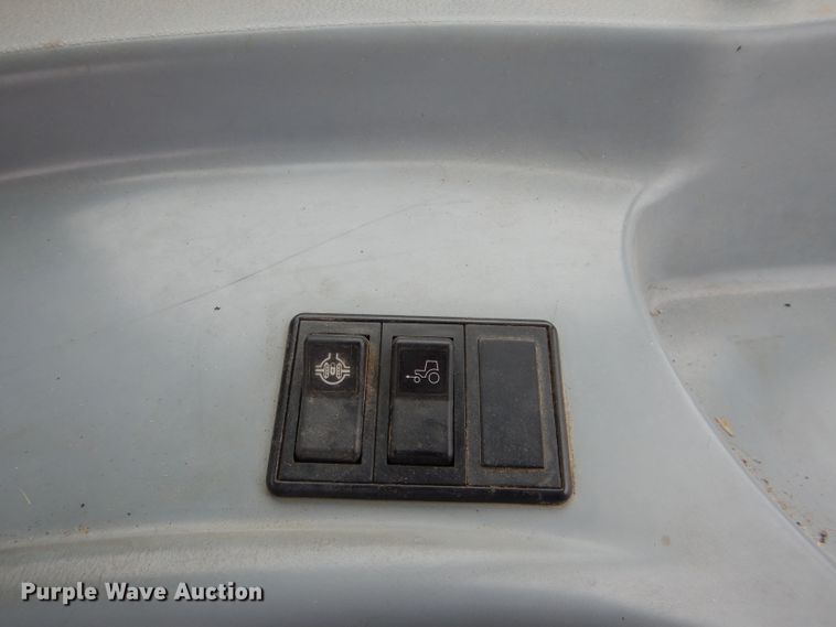 image for item DH2601 2008 New Holland T5060 MFWD tractor