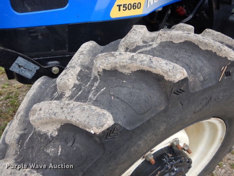 image for item DH2601 2008 New Holland T5060 MFWD tractor