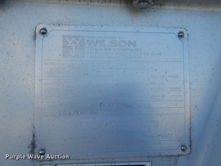 image for item DH2615 2003 Wilson DWH-5000 double hopper bottom grain trailer