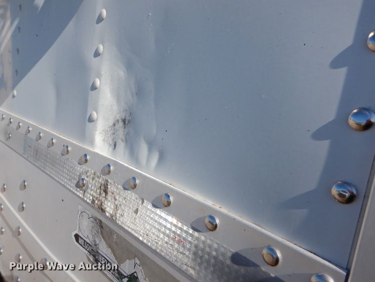 image for item DH2618 2008 Wilson DWH-550 double hopper bottom grain trailer