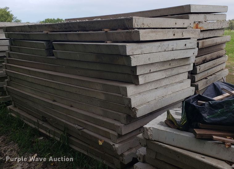 image for item DH2880 (32) concrete hog slats/flooring