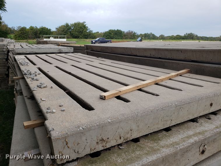image for item DH2880 (32) concrete hog slats/flooring