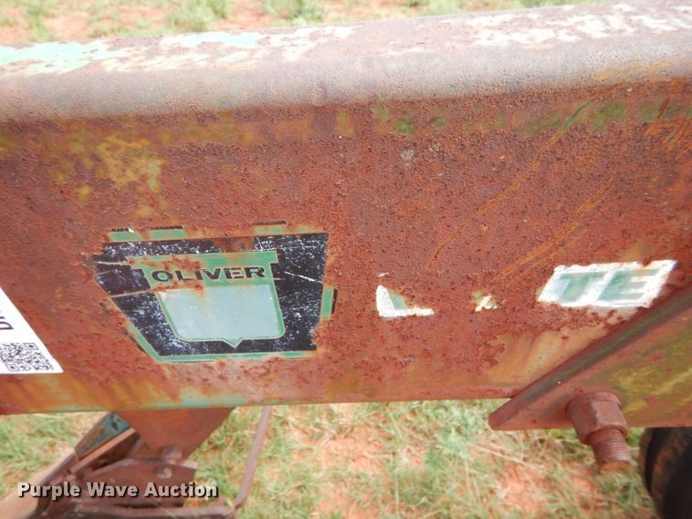 image for item DH3598 Oliver five bottom plow