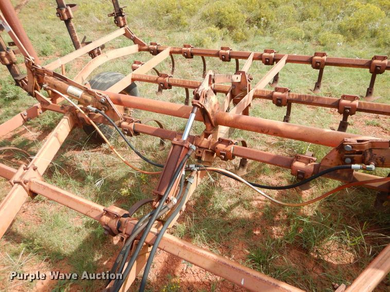 image for item DH3599 Allis Chalmers 1300 field cultivator