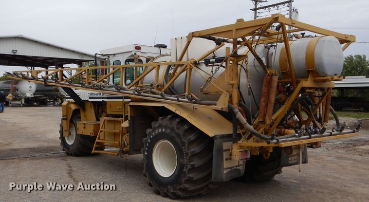 image for item DH6213 1996 Ag-Chem TerraGator 1803 sprayer