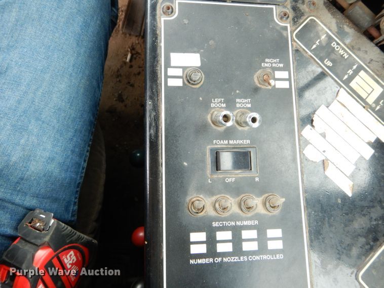 image for item DH6213 1996 Ag-Chem TerraGator 1803 sprayer