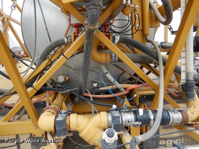 image for item DH6213 1996 Ag-Chem TerraGator 1803 sprayer