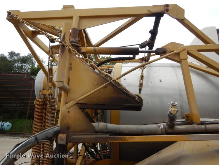 image for item DH6213 1996 Ag-Chem TerraGator 1803 sprayer