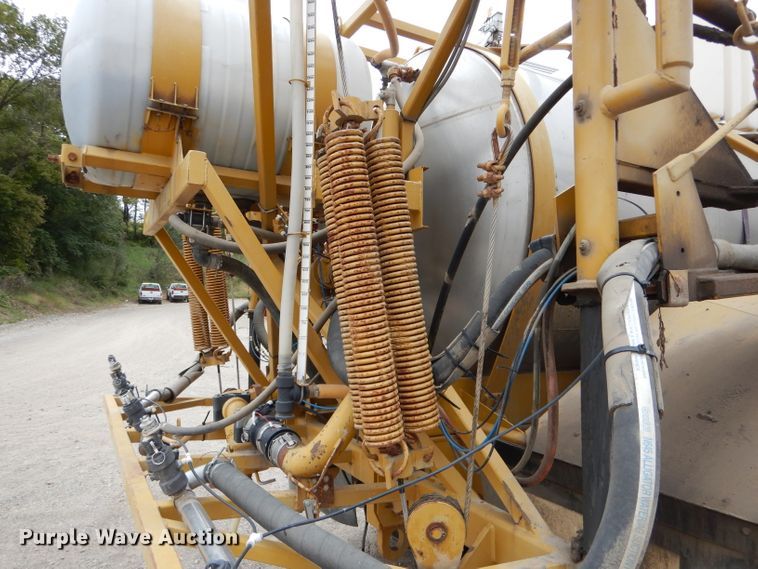 image for item DH6213 1996 Ag-Chem TerraGator 1803 sprayer