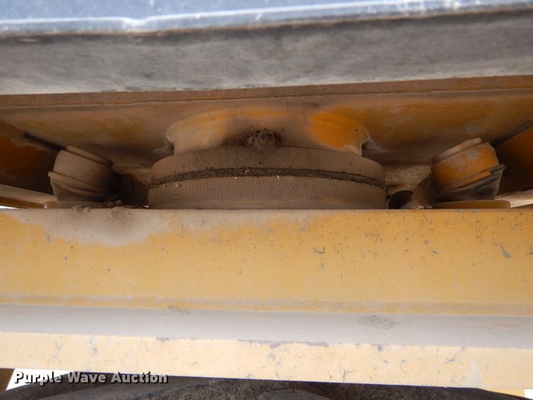 image for item DH6213 1996 Ag-Chem TerraGator 1803 sprayer