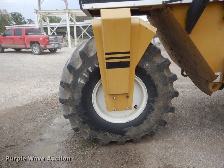 image for item DH6213 1996 Ag-Chem TerraGator 1803 sprayer