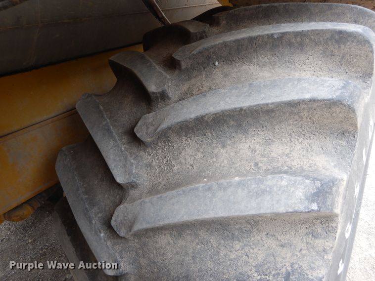 image for item DH6213 1996 Ag-Chem TerraGator 1803 sprayer