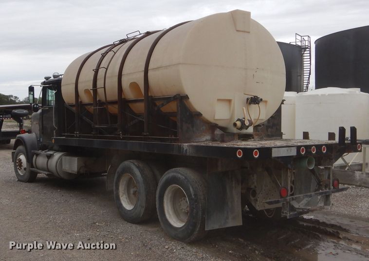 image for item DH6218 1987 International F9370 flatbed truck