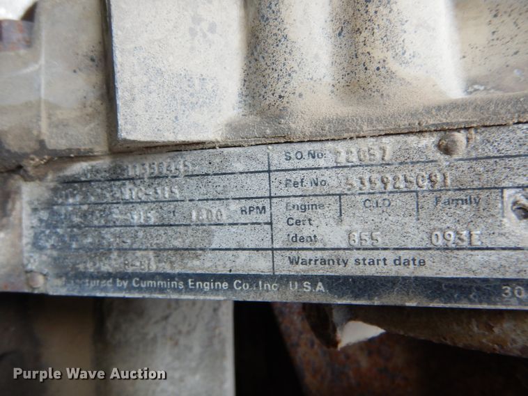 image for item DH6218 1987 International F9370 flatbed truck