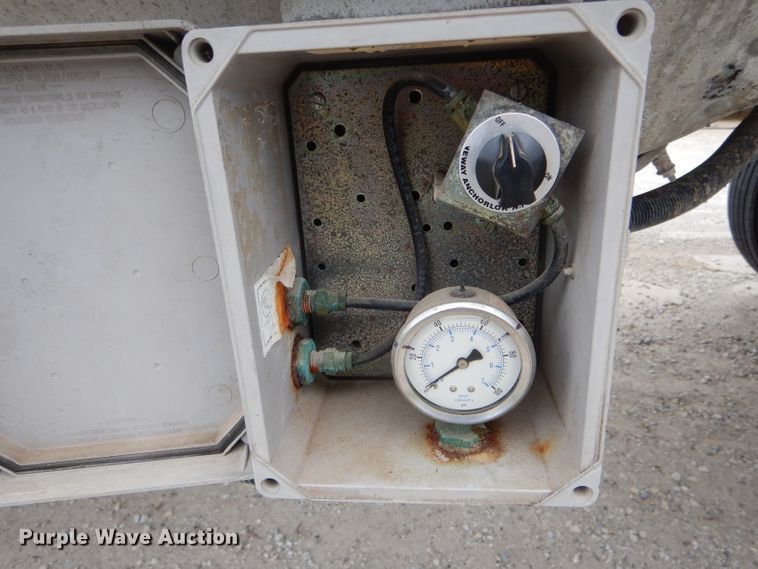 image for item DH6219 1999 Timpte Super Hopper double hopper bottom grain trailer