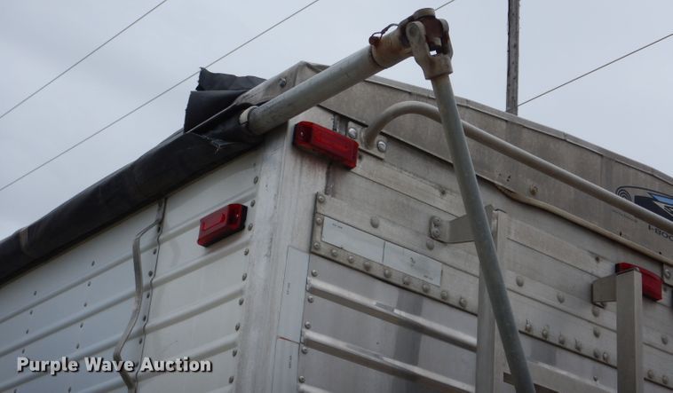 image for item DH6219 1999 Timpte Super Hopper double hopper bottom grain trailer