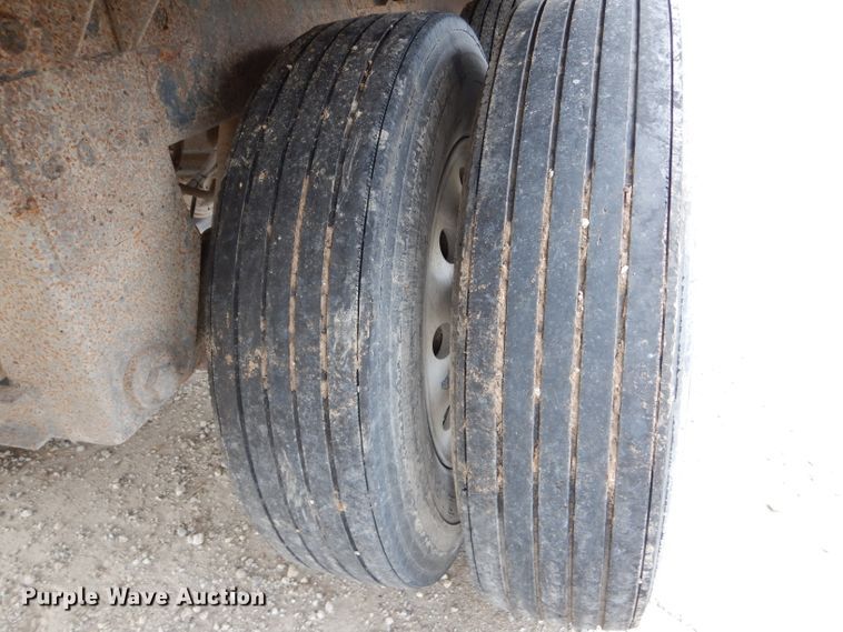 image for item DH6219 1999 Timpte Super Hopper double hopper bottom grain trailer