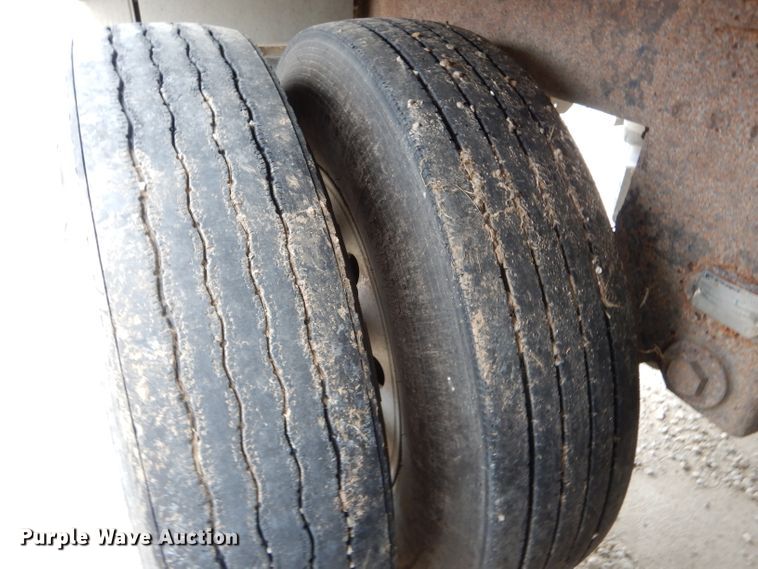 image for item DH6219 1999 Timpte Super Hopper double hopper bottom grain trailer