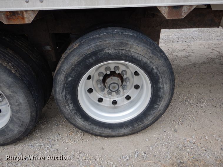 image for item DH6219 1999 Timpte Super Hopper double hopper bottom grain trailer