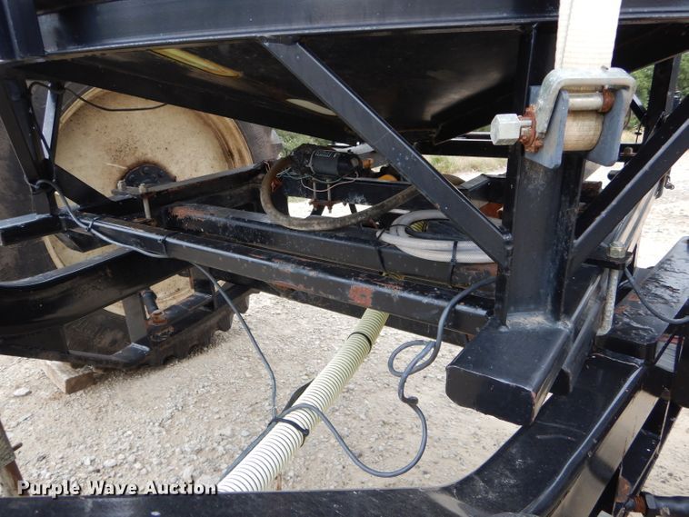 image for item DH6220 MonTag C09B tank trailer