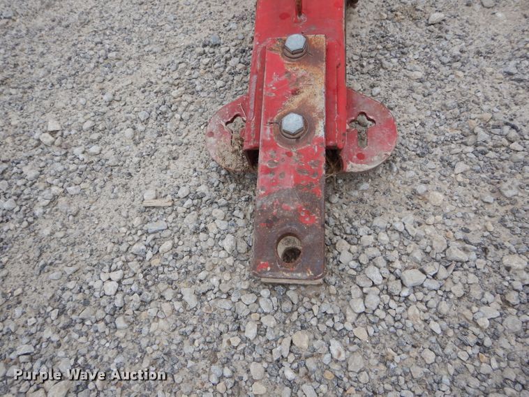 image for item DH6221 Anhydrous ammonia tank running gear