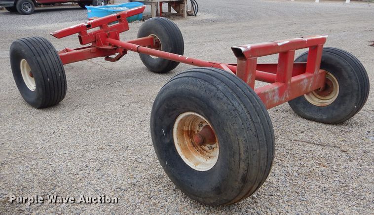 image for item DH6222 Anhydrous ammonia tank running gear