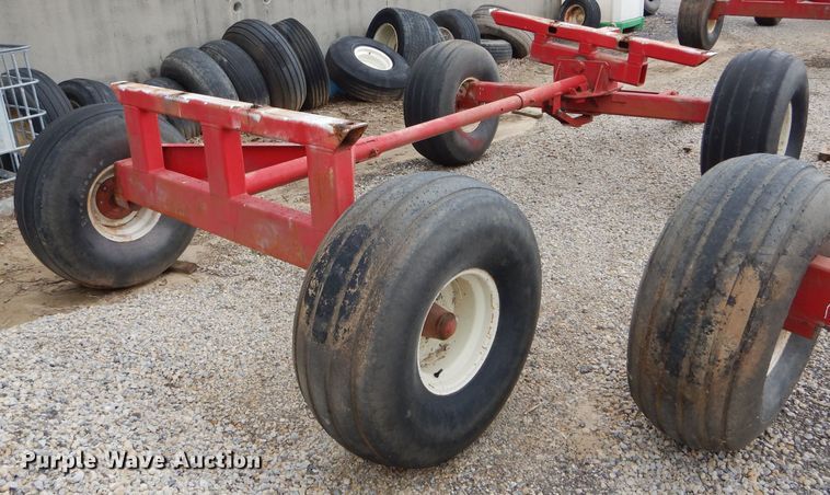 image for item DH6224 Anhydrous ammonia tank running gear