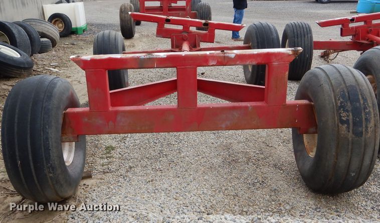 image for item DH6224 Anhydrous ammonia tank running gear