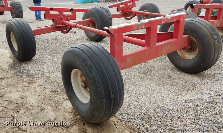 image for item DH6224 Anhydrous ammonia tank running gear