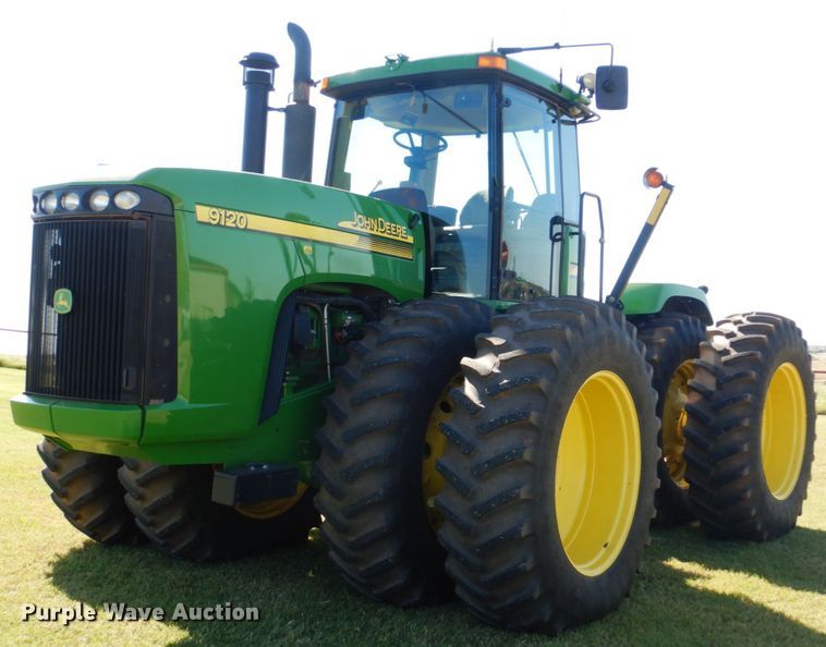 image for item DI2350 2002 John Deere 9120 4WD tractor