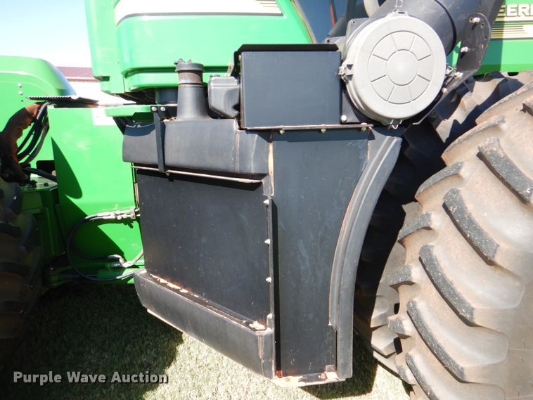 image for item DI2350 2002 John Deere 9120 4WD tractor