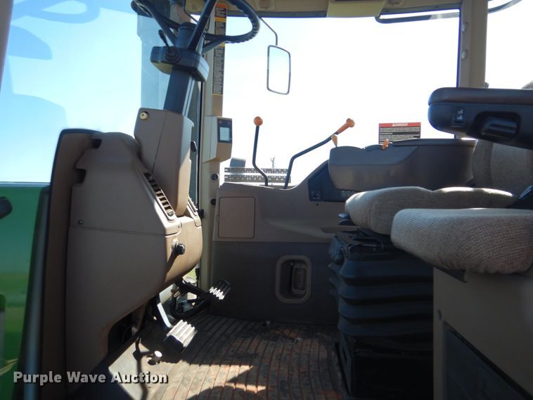 image for item DI2350 2002 John Deere 9120 4WD tractor