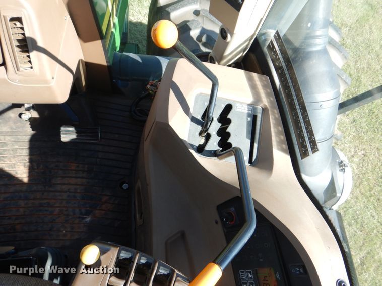 image for item DI2350 2002 John Deere 9120 4WD tractor