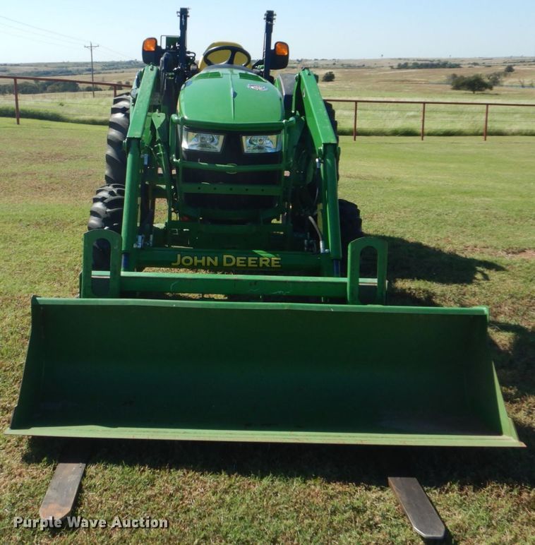 image for item DI2351 2018 John Deere 4066R MFWD tractor