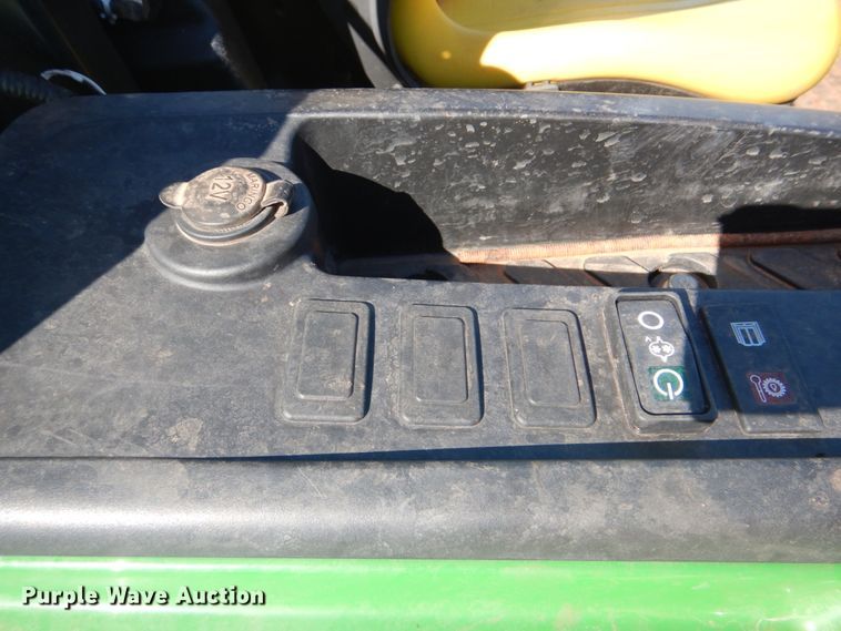 image for item DI2351 2018 John Deere 4066R MFWD tractor
