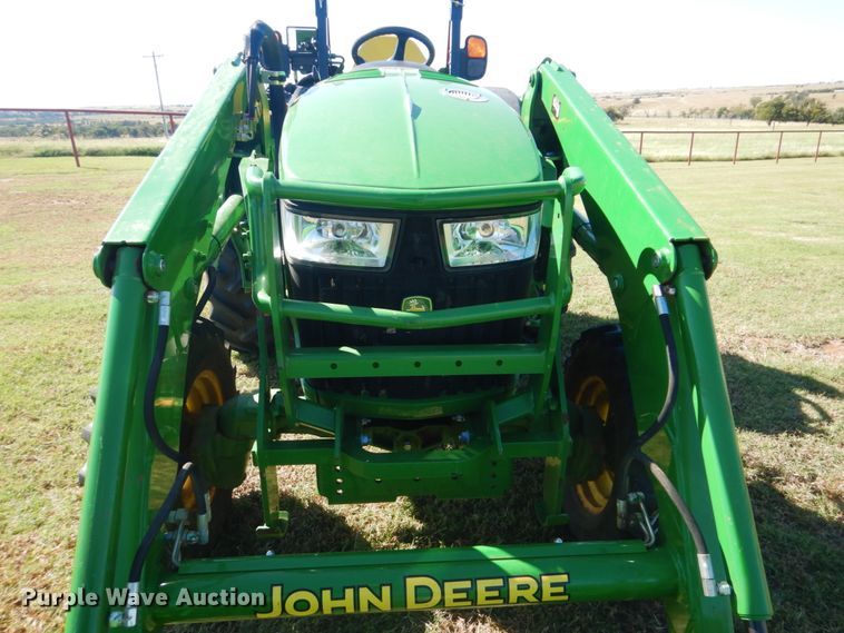 image for item DI2351 2018 John Deere 4066R MFWD tractor