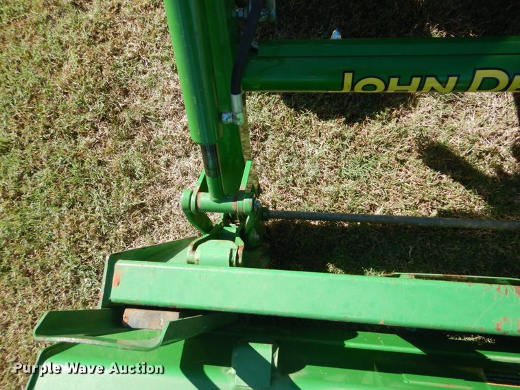 image for item DI2351 2018 John Deere 4066R MFWD tractor