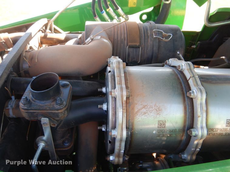 image for item DI2351 2018 John Deere 4066R MFWD tractor