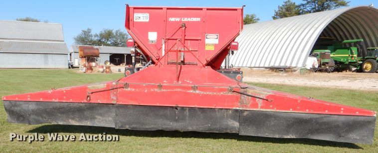 image for item DI2546 1981 International applicator truck