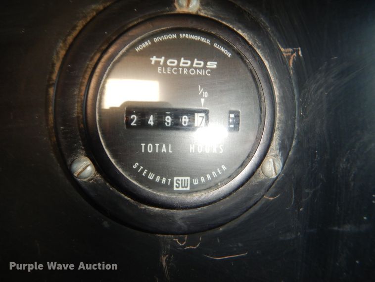 image for item DI2546 1981 International applicator truck