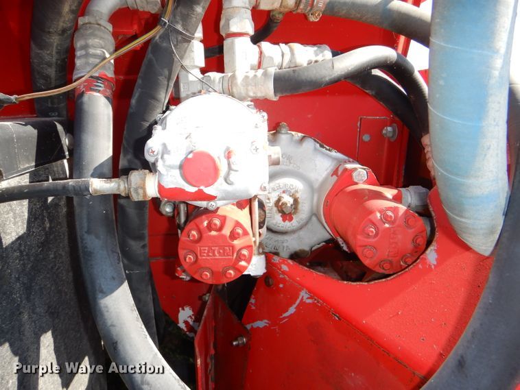 image for item DI2546 1981 International applicator truck