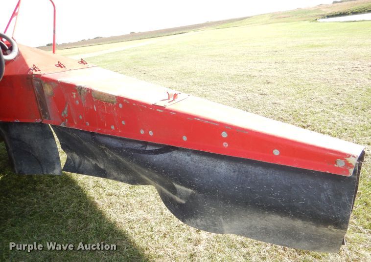 image for item DI2546 1981 International applicator truck