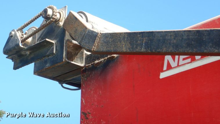 image for item DI2546 1981 International applicator truck