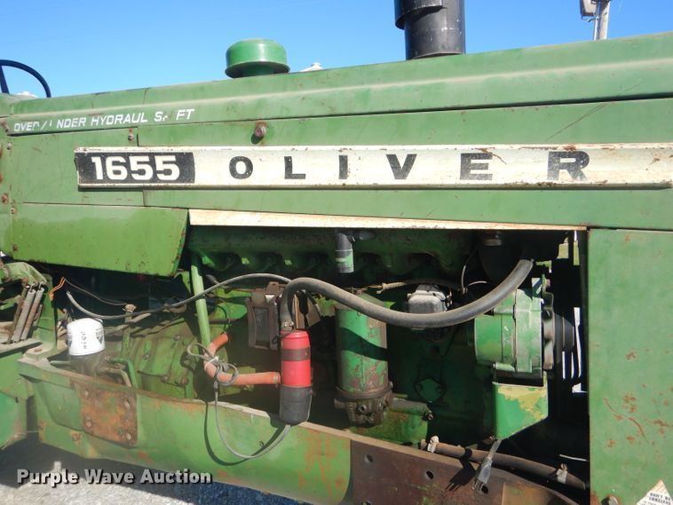 image for item EY9283 Oliver 1655 tractor