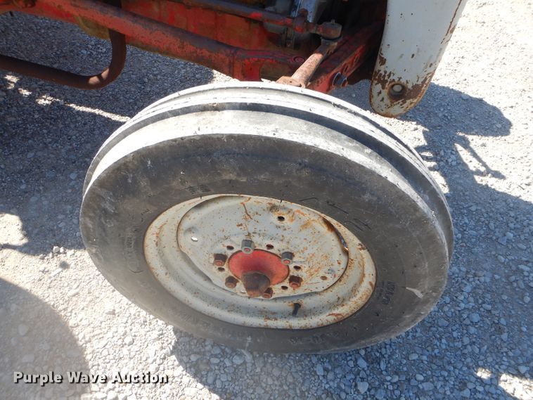 image for item EY9285 1947 Ford 8N tractor