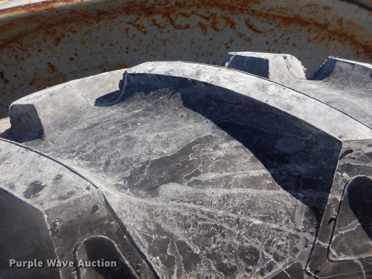 image for item EY9285 1947 Ford 8N tractor