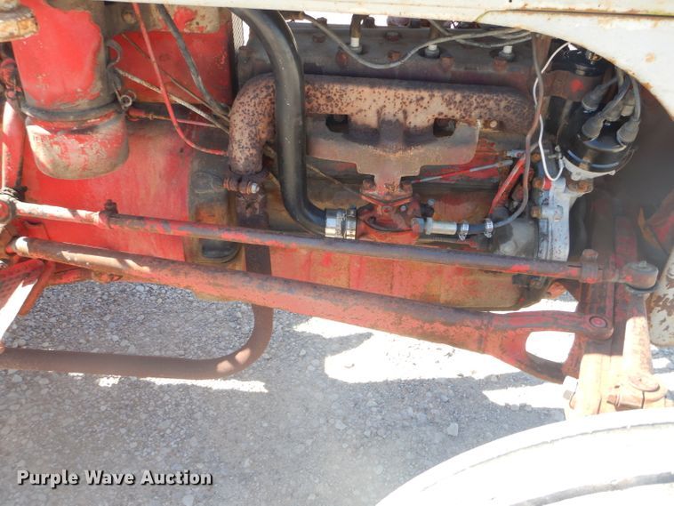 image for item EY9285 1947 Ford 8N tractor